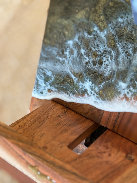 Golden Sands Tablet Stand
